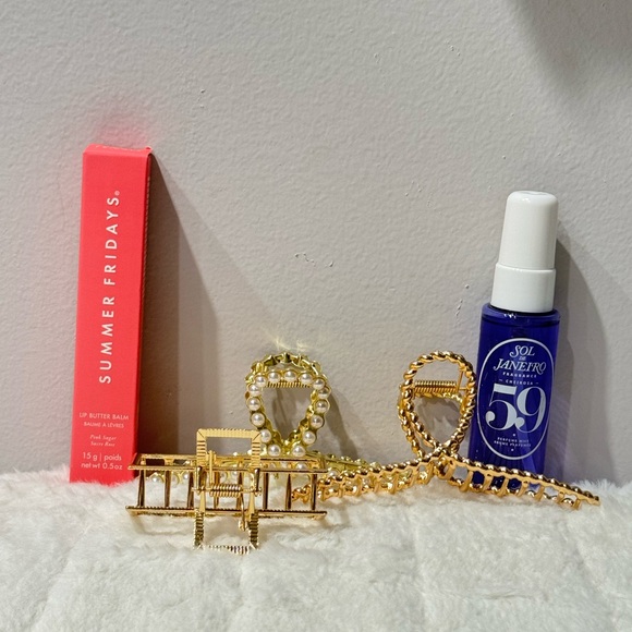 Summer Fridays & Sol de W/ Accessories - Picture 3 of 7